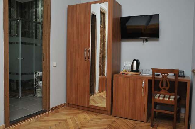 Гостевой дом palm hotel Батуми-15