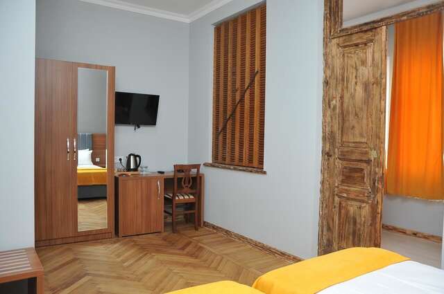 Гостевой дом palm hotel Батуми-5